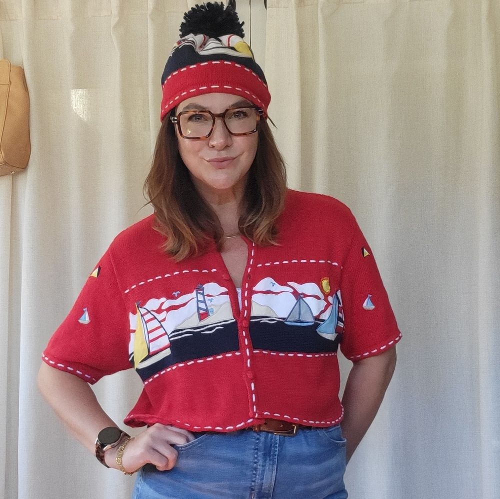 Redesigned Vintage Short Sleeve Sailboat Sweater Large With One Size Hat - Picture 2 of 13